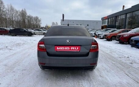 Skoda Octavia, 2018 год, 1 768 000 рублей, 5 фотография