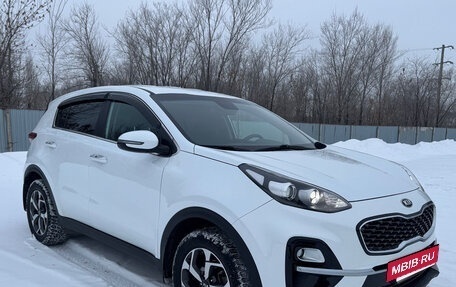 KIA Sportage IV рестайлинг, 2020 год, 2 277 000 рублей, 2 фотография