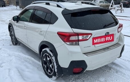 Subaru XV II, 2017 год, 2 000 000 рублей, 6 фотография