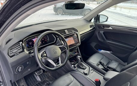 Volkswagen Tiguan II, 2019 год, 2 600 000 рублей, 11 фотография