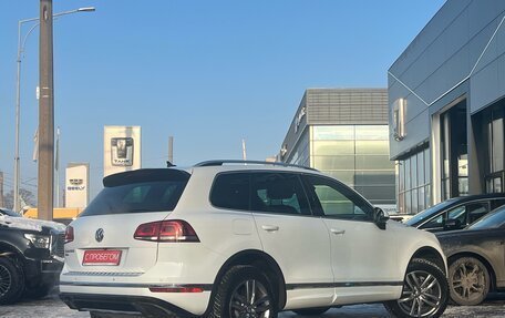 Volkswagen Touareg III, 2017 год, 3 799 000 рублей, 4 фотография