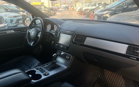 Volkswagen Touareg III, 2017 год, 3 799 000 рублей, 9 фотография