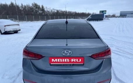 Hyundai Solaris II рестайлинг, 2019 год, 1 335 000 рублей, 5 фотография