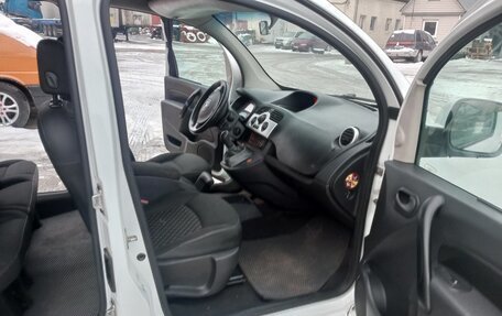 Renault Kangoo II рестайлинг, 2011 год, 1 180 000 рублей, 6 фотография