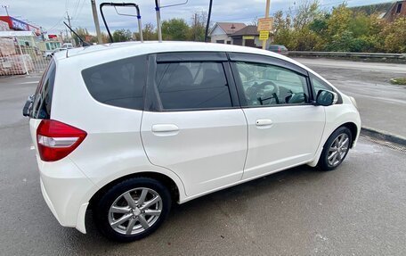 Honda Fit III, 2011 год, 830 000 рублей, 4 фотография