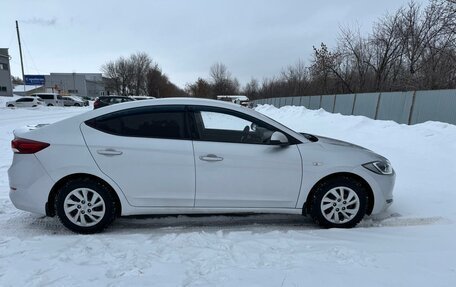 Hyundai Elantra VI рестайлинг, 2016 год, 1 360 000 рублей, 4 фотография