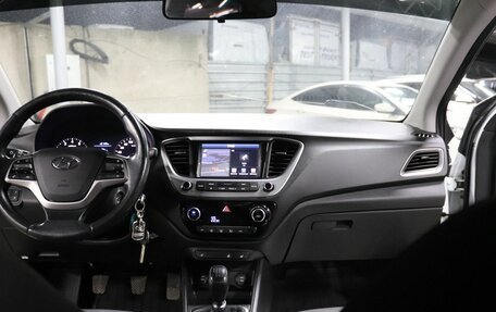 Hyundai Solaris II рестайлинг, 2017 год, 1 205 000 рублей, 11 фотография