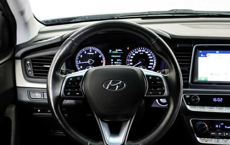 Hyundai Sonata VII, 2018 год, 1 999 000 рублей, 12 фотография