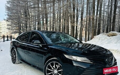 Toyota Camry, 2018 год, 2 650 000 рублей, 3 фотография