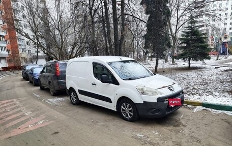 Peugeot Partner II рестайлинг 2, 2011 год, 570 000 рублей, 1 фотография