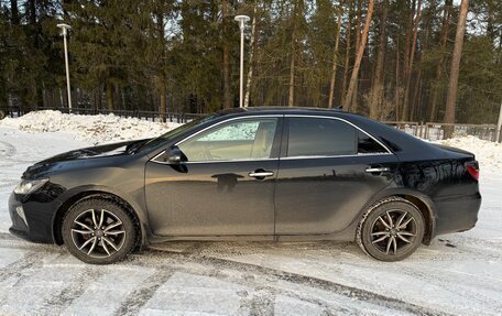 Toyota Camry, 2018 год, 2 300 000 рублей, 3 фотография