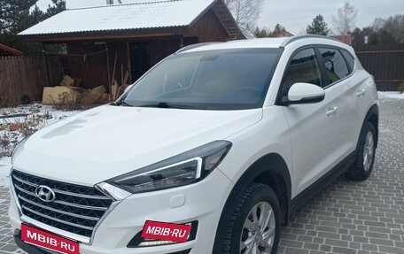 Hyundai Tucson III, 2019 год, 2 400 000 рублей, 5 фотография