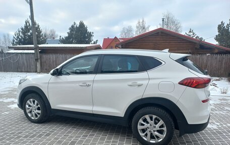 Hyundai Tucson III, 2019 год, 2 400 000 рублей, 9 фотография