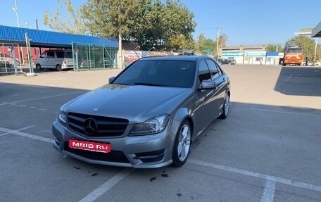 Mercedes-Benz C-Класс, 2013 год, 2 550 000 рублей, 1 фотография