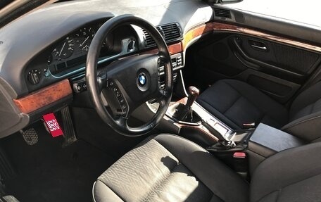 BMW 5 серия, 2002 год, 1 350 000 рублей, 17 фотография