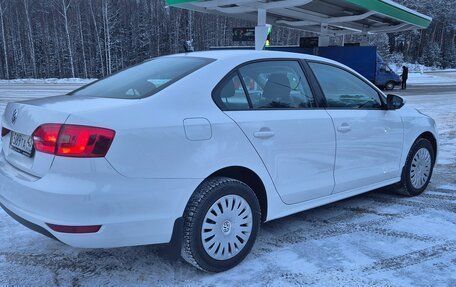 Volkswagen Jetta VI, 2014 год, 1 045 000 рублей, 5 фотография