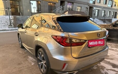 Lexus RX IV рестайлинг, 2019 год, 5 000 000 рублей, 4 фотография