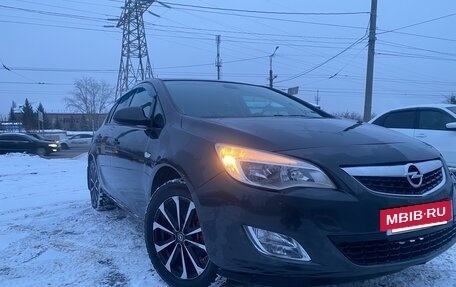 Opel Astra J, 2011 год, 570 000 рублей, 19 фотография