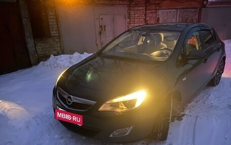 Opel Astra J, 2011 год, 570 000 рублей, 11 фотография