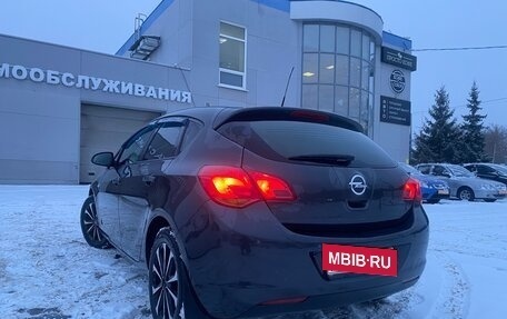 Opel Astra J, 2011 год, 570 000 рублей, 17 фотография