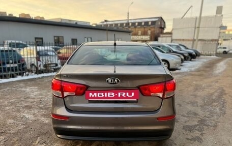 KIA Rio III рестайлинг, 2015 год, 950 000 рублей, 3 фотография