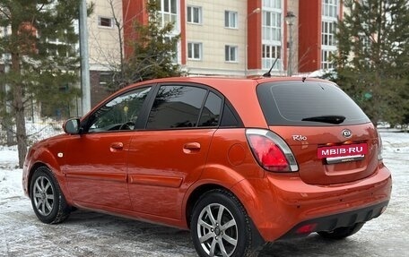 KIA Rio II, 2010 год, 850 000 рублей, 7 фотография