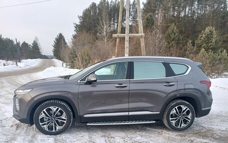 Hyundai Santa Fe IV, 2019 год, 3 000 000 рублей, 4 фотография