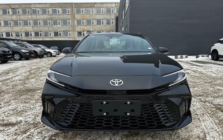 Toyota Camry, 2024 год, 3 950 000 рублей, 2 фотография