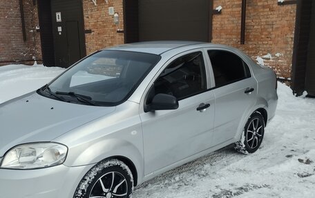 Chevrolet Aveo III, 2009 год, 500 000 рублей, 2 фотография