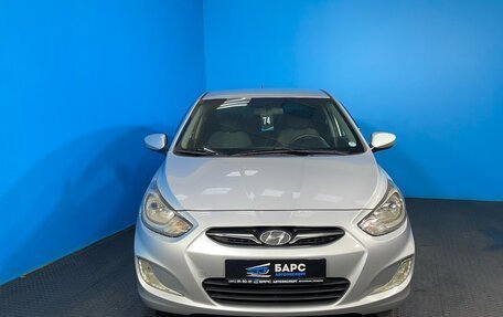 Hyundai Solaris II рестайлинг, 2013 год, 965 000 рублей, 2 фотография