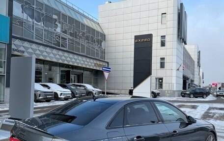 Audi A4, 2019 год, 3 850 000 рублей, 12 фотография