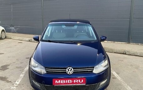 Volkswagen Polo VI (EU Market), 2010 год, 599 000 рублей, 2 фотография