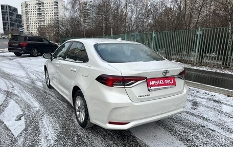 Toyota Corolla, 2019 год, 2 000 000 рублей, 4 фотография