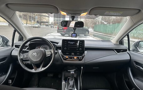 Toyota Corolla, 2019 год, 2 000 000 рублей, 9 фотография