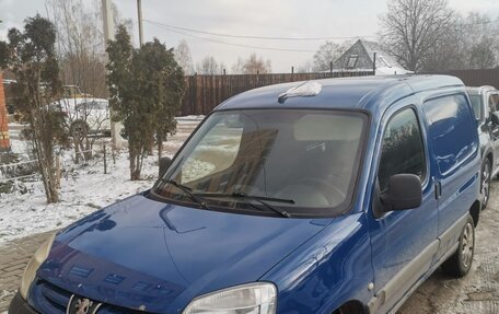 Peugeot Partner II рестайлинг 2, 2010 год, 550 000 рублей, 1 фотография