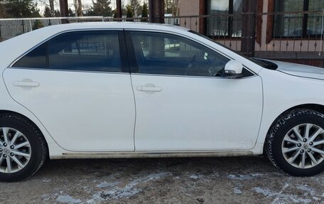 Toyota Camry, 2014 год, 1 300 000 рублей, 7 фотография