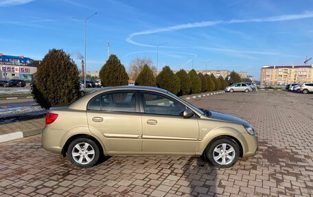 KIA Rio II, 2009 год, 705 000 рублей, 6 фотография