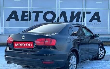 Volkswagen Jetta VI, 2013 год, 1 164 000 рублей, 2 фотография