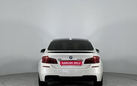 BMW 5 серия, 2013 год, 2 299 000 рублей, 6 фотография