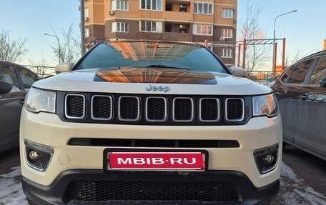 Jeep Compass II, 2019 год, 2 400 000 рублей, 1 фотография