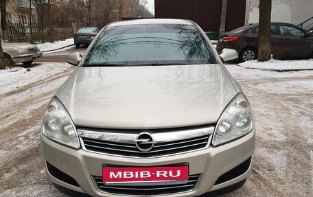 Opel Astra H, 2010 год, 680 000 рублей, 1 фотография