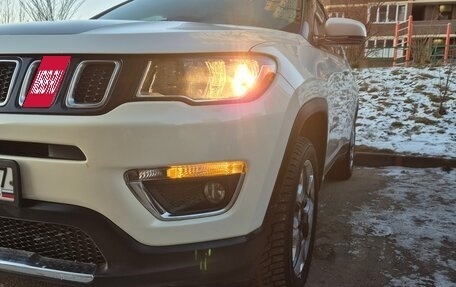 Jeep Compass II, 2019 год, 2 400 000 рублей, 17 фотография