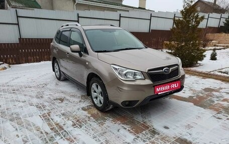 Subaru Forester, 2014 год, 1 499 000 рублей, 2 фотография