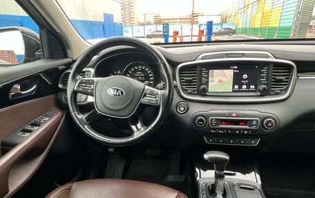 KIA Sorento III Prime рестайлинг, 2018 год, 3 000 000 рублей, 26 фотография