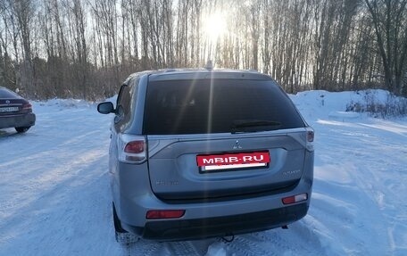 Mitsubishi Outlander III рестайлинг 3, 2012 год, 1 260 000 рублей, 17 фотография