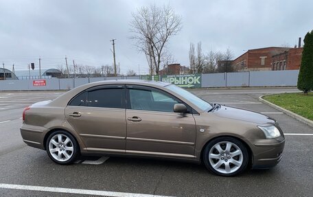 Toyota Avensis III рестайлинг, 2004 год, 910 000 рублей, 4 фотография