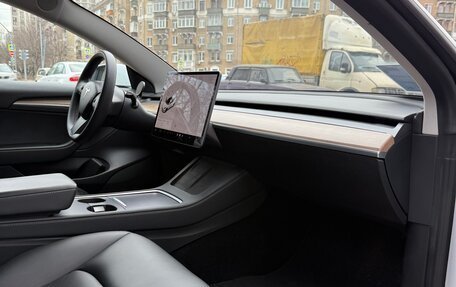 Tesla Model 3 I, 2021 год, 3 800 000 рублей, 14 фотография