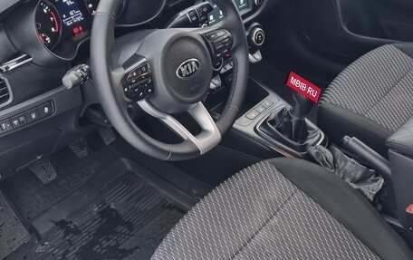 KIA Rio IV, 2018 год, 1 430 000 рублей, 6 фотография