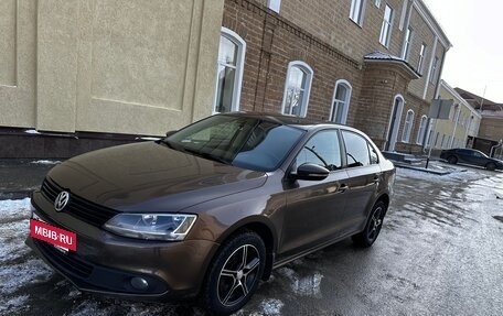 Volkswagen Jetta VI, 2012 год, 990 000 рублей, 4 фотография