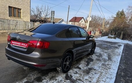 Volkswagen Jetta VI, 2012 год, 990 000 рублей, 6 фотография